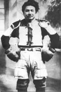 Taira Shinken in protective gear